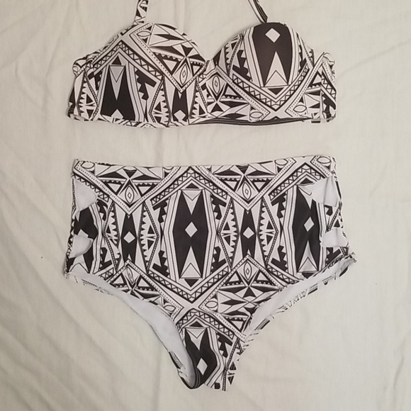 High Waisted Bikini Tribal Print Underwire Push Up - Picture 2 of 8